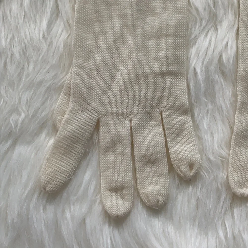 EXPRESS: Gloves - Size (One Size) - Picture 5 of 6